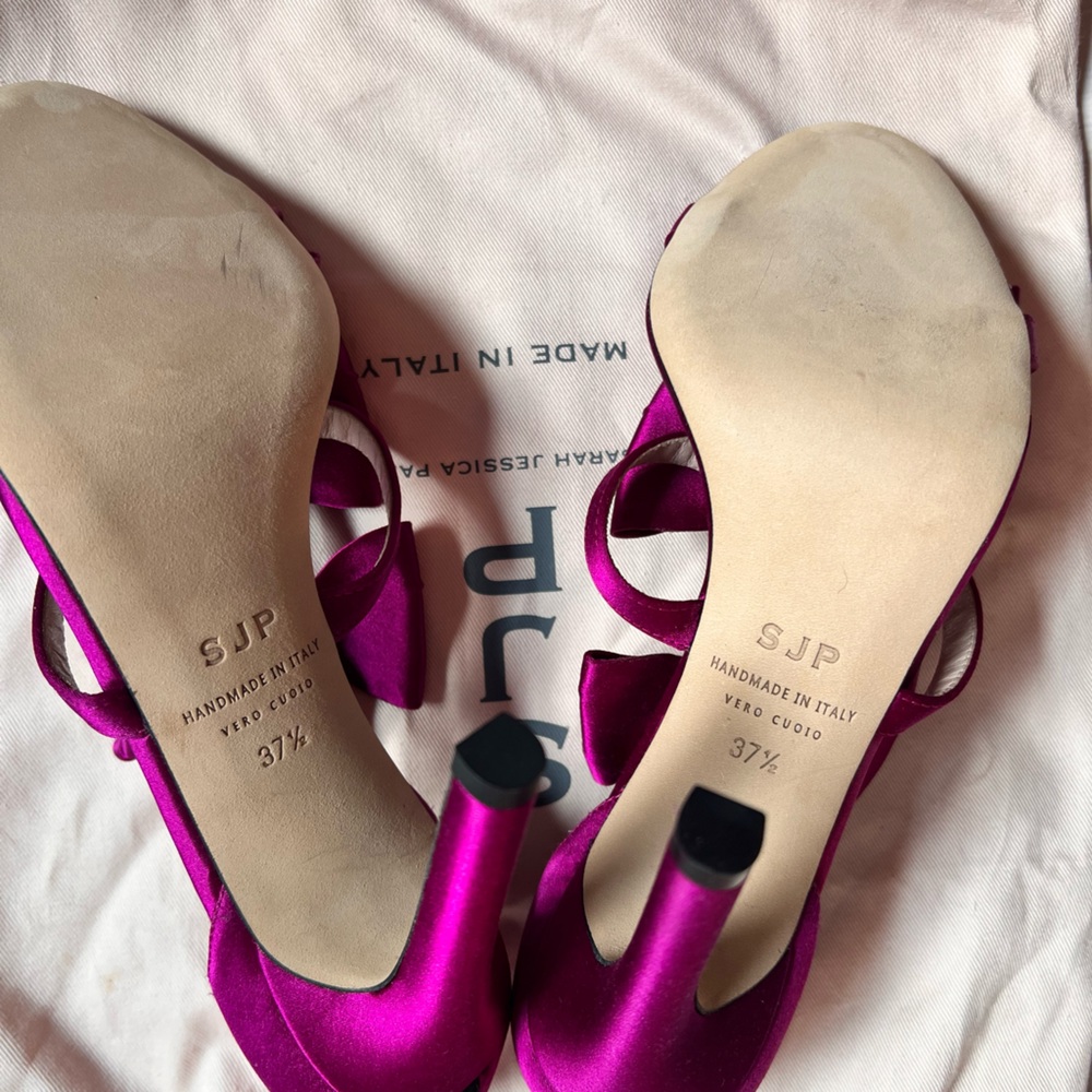 SJP by Sarah Jessica Parker T-strap Heel - Picture 2 of 6